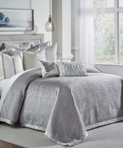 Cloud9d Amani Grey Quilt Set (2 Sizes) BEDDING