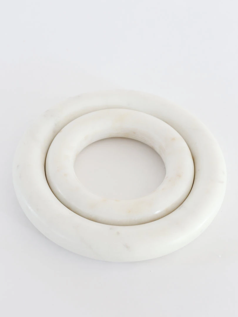 Inspire Me! Home Decor Open Circle Marble Trivet (Set Of 2)