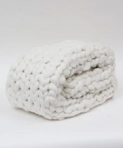 Inspire Me! Home Decor Ivory Chunky Knitted Throw Blanket