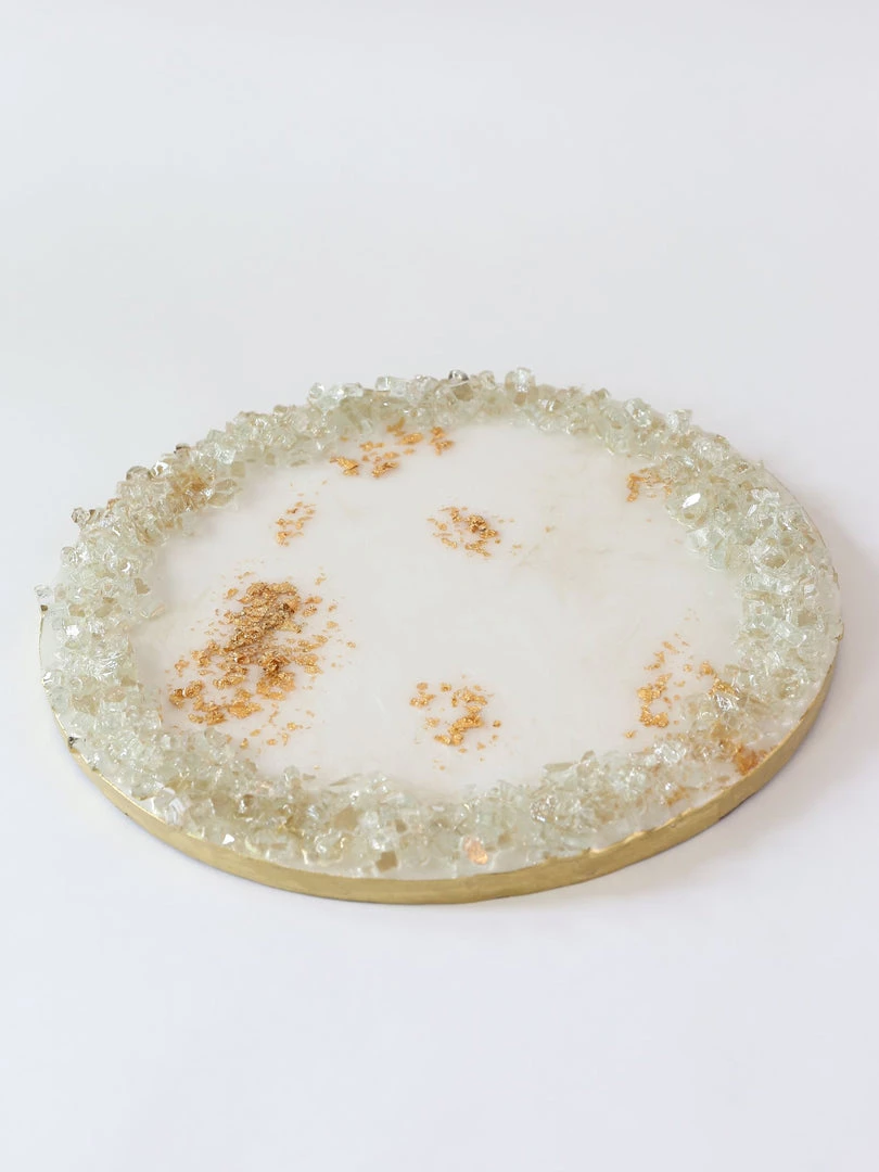 Inspire Me! Home Decor Round White Resin Tray/Trivet