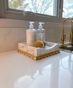 Inspire Me! Home Decor Gold White Marble Napkin Holder/Tray With Ruffled Border