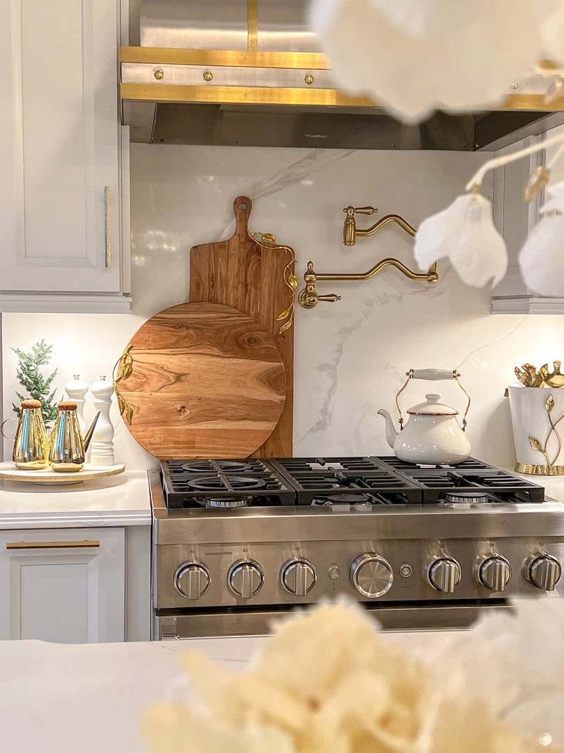 Inspire Me! Home Decor Large Wood Charcuterie Board Leaf Design (2 Styles)