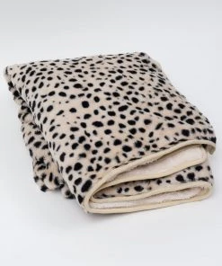 Inspire Me! Home Decor Leopard Faux Fur Cozy Throw