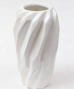 Inspire Me! Home Decor White Wavy Design Vase " From Pops Of Color Home Collection"