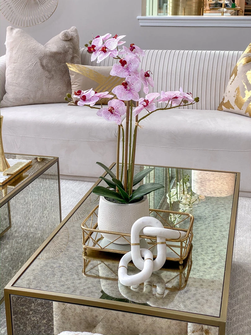 Inspire Me! Home Decor Set Of 2 Gold Mirrored Trays