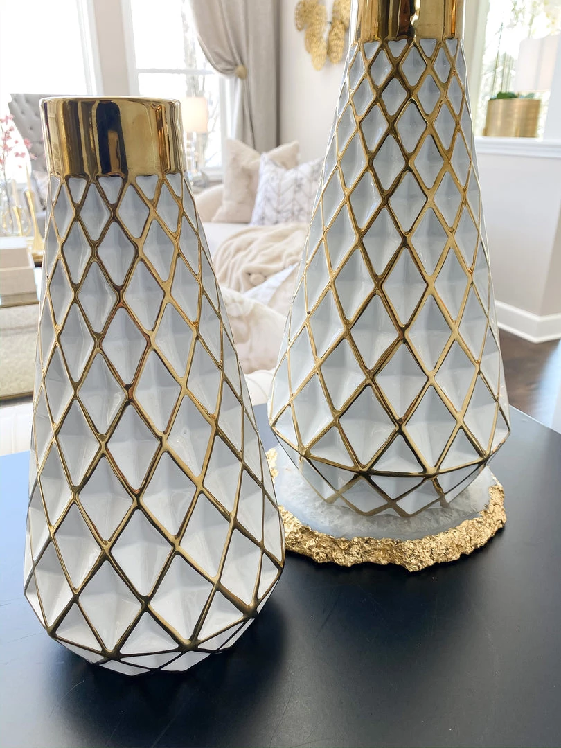 Inspire Me! Home Decor Gold And White Lattice Tapered Vase (2 Sizes)