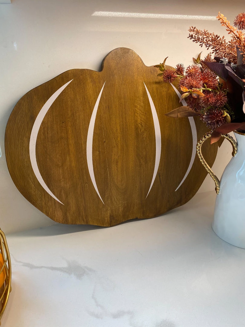 Inspire Me! Home Decor KITCHEN Wood Pumpkin Board With White Details