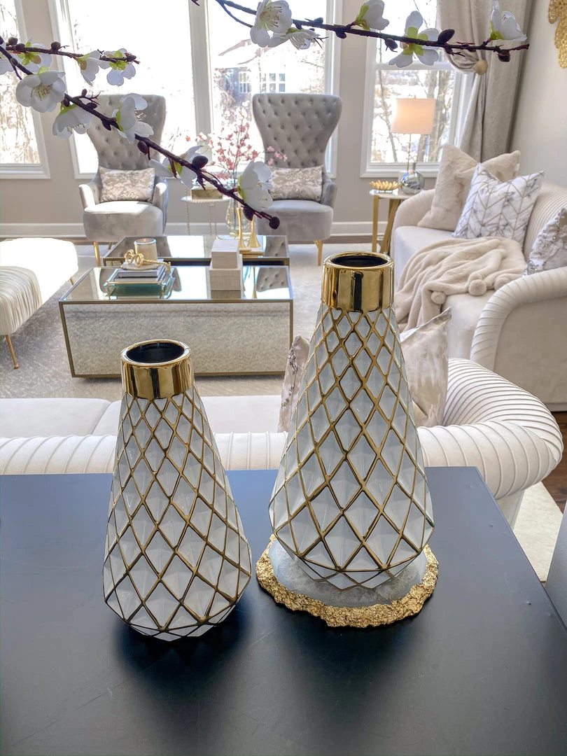 Inspire Me! Home Decor Gold And White Lattice Tapered Vase (2 Sizes)