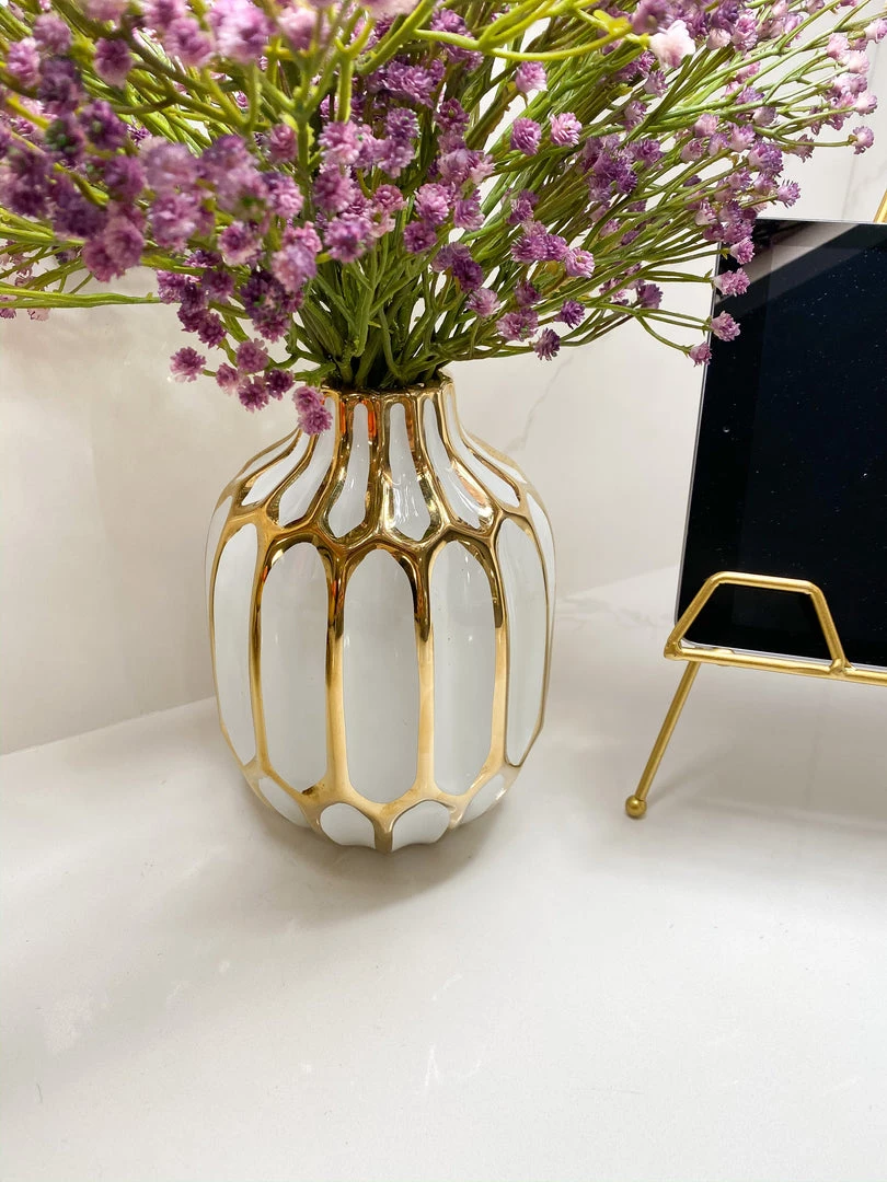 Inspire Me! Home Decor White And Gold Pattern Vase