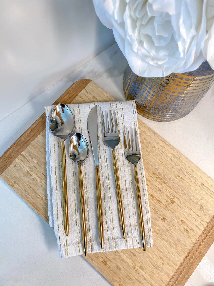 Inspire Me! Home Decor KITCHEN Two-Tone Flatware Set