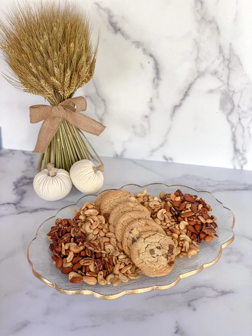 Inspire Me! Home Decor Gold Scalloped Edge Oblong Glass Tray