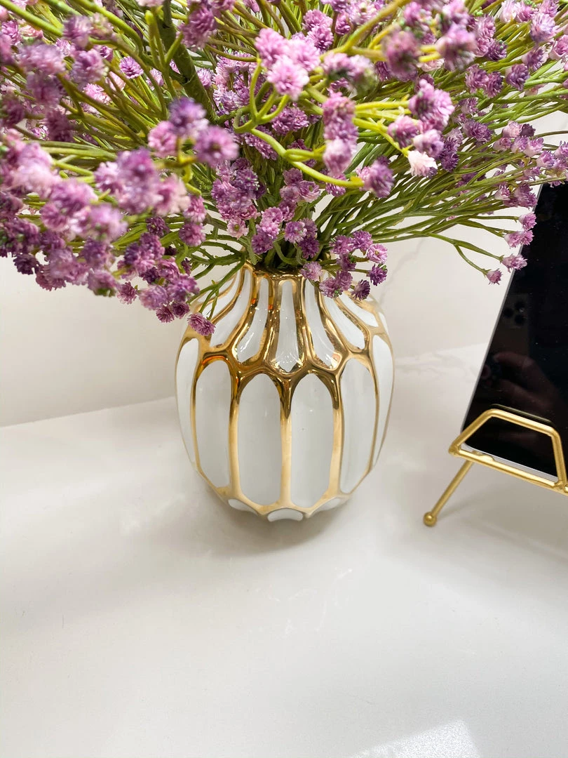 Inspire Me! Home Decor White And Gold Pattern Vase