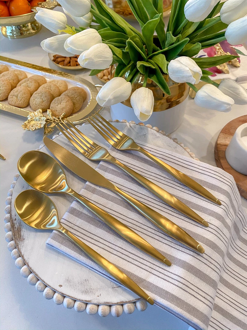 Inspire Me! Home Decor Matte Gold Flatware Set (4 Place Settings)